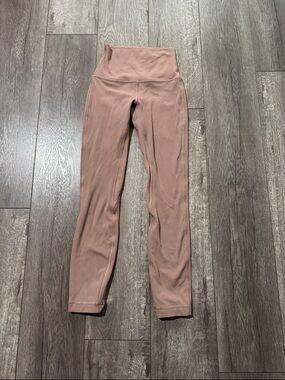 Lululemon cropped Mauve leggings 0
